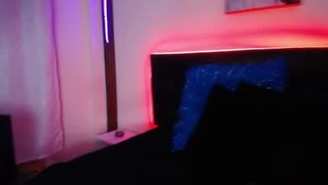 Snapshot of selenemore chatting on July 11, 11:28 pm Selene online show from July 11, 11:28 pm