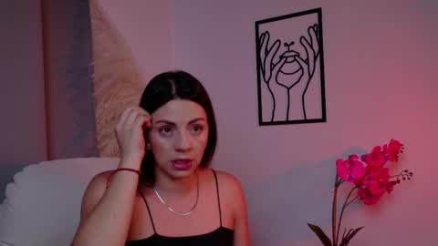 Snapshot of selenenova chatting on April 2, 4:04 pm Selene Nova online show from April 2, 4:04 pm