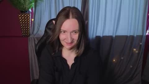 selestiasonata online show from March 6, 2:30 am