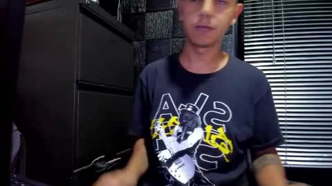 selfsuck_balls online show from May 26, 10:50 pm