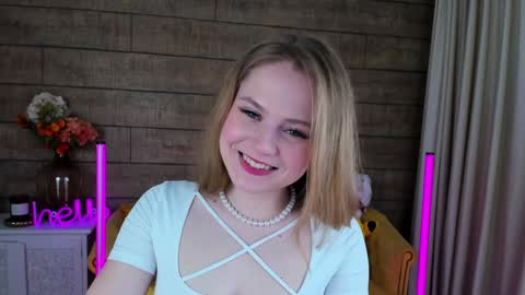 SelinSwarovski online show from February 7, 4:46 pm