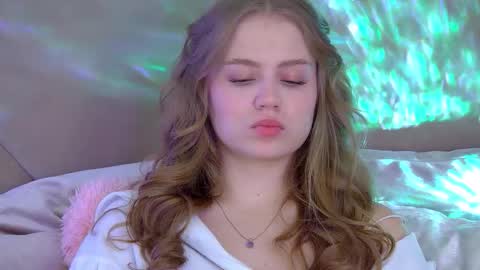 SelinSwarovski online show from October 4, 5:11 pm