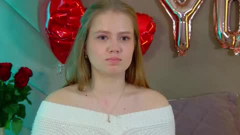 SelinSwarovski online show from February 16, 6:04 pm