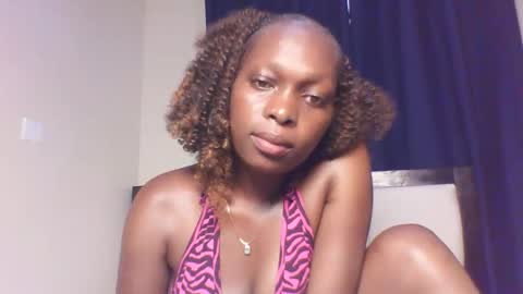 Snapshot of sellinprencess2 chatting on March 19, 7:34 am verah online show from March 19, 7:34 am