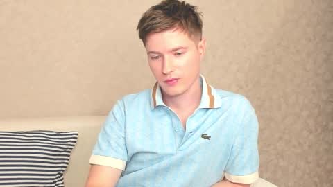 Snapshot of semyonone chatting on October 10, 6:18 pm Semyon online show from October 10, 6:18 pm