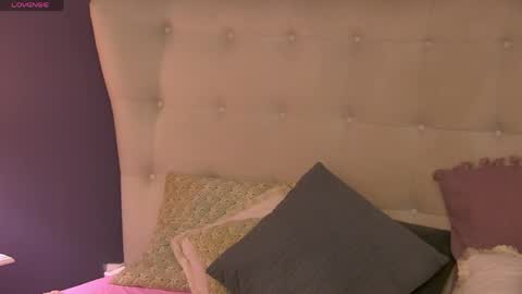 Seni bigtits bigboobs hard tits new anal ass hardcore bigass boobs bounce extreme online show from April 4, 8:28 pm