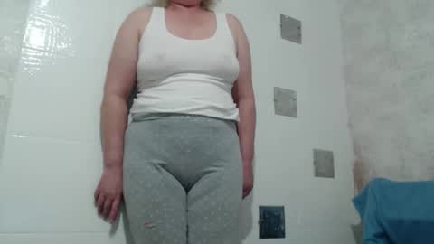 Lenna online show from March 20, 6:51 am