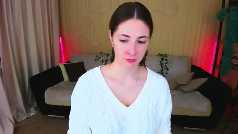 sensitiveheartt online show from October 18, 11:33 am