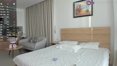 Aya online show from February 27, 11:37 pm