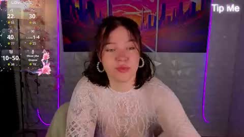 Lisa and Mona online show from July 26, 1:14 am