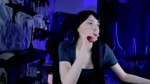 Sera online show from July 6, 3:03 pm