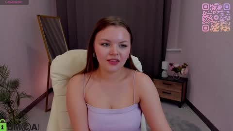 Snapshot of serinella chatting on March 4, 1:28 pm Serinella online show from March 4, 1:28 pm