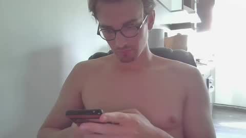 mier online show from April 13, 9:20 pm