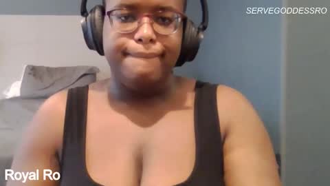 servegoddessro online show from May 2, 7:08 pm
