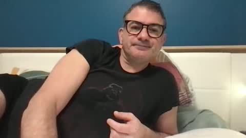 sesamechris92 online show from February 2, 6:45 am