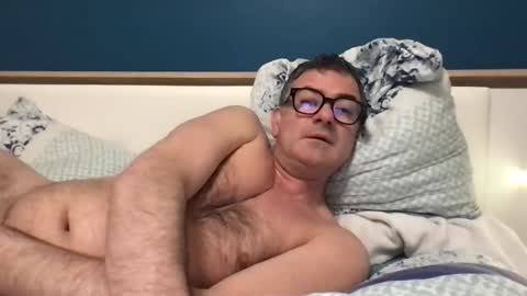 sesamechris92 online show from March 7, 7:38 am