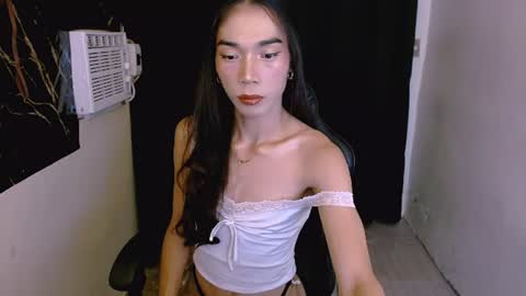 sessy_fuckerxx online show from June 19, 12:20 pm