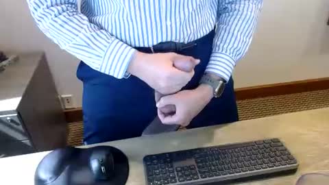 sethdoza online show from June 17, 4:19 pm