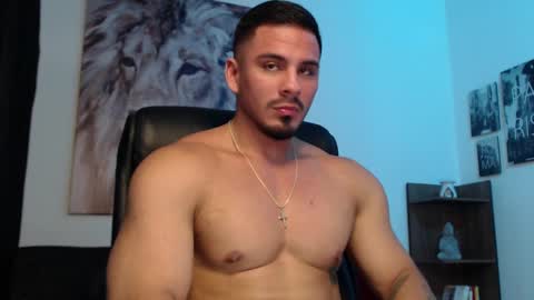 Snapshot of setth_king chatting on February 14, 11:31 pm Setth King online show from February 14, 11:31 pm