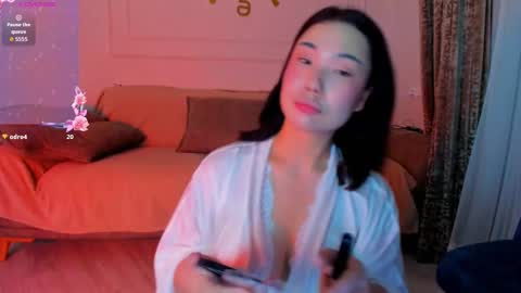 Snapshot of sexaxion_lee_ chatting on February 19, 8:16 pm Lumi online show from February 19, 8:16 pm