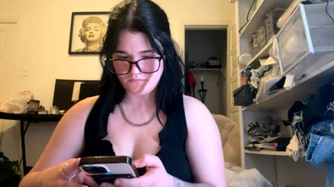 Kam online show from May 19, 3:24 am