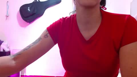 sexmilkdirty online show from December 18, 12:54 am