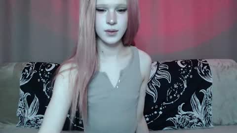 Nextdoor Princess online show from August 2, 12:58 pm