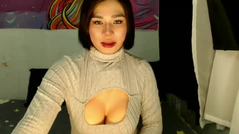 sexxxy_phoenix online show from July 6, 6:54 am