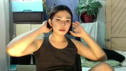 sexxxy_phoenix online show from July 13, 9:45 am