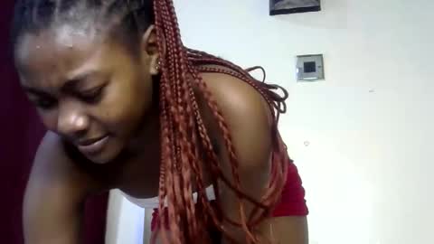 Snapshot of sexxy_divaa chatting on February 5, 7:51 pm vicky online show from February 5, 7:51 pm