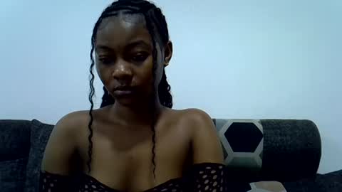 vicky online show from June 17, 11:01 am