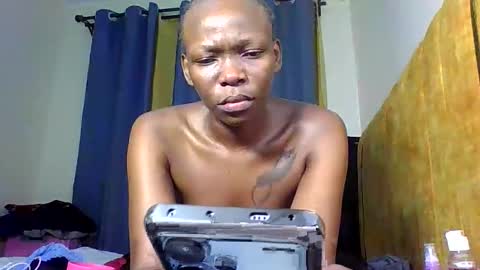 Snapshot of sexxy_goddes chatting on June 5, 3:02 am skylar online show from June 5, 3:02 am