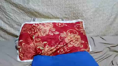 Snapshot of sexxy_maya1 chatting on June 19, 10:19 am sexxy_maya1 online show from June 19, 10:19 am