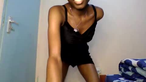 Snapshot of sexxy_natasha19 chatting on January 18, 12:20 pm sexxy_natasha19 online show from January 18, 12:20 pm