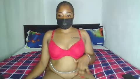 sexxybooty254 online show from February 5, 2:16 am