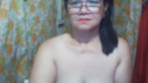 misslovely j online show from March 25, 10:43 am