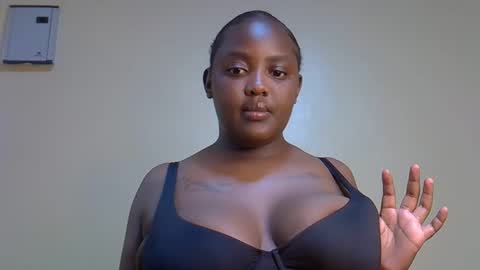 sexxykaree online show from May 5, 8:50 pm