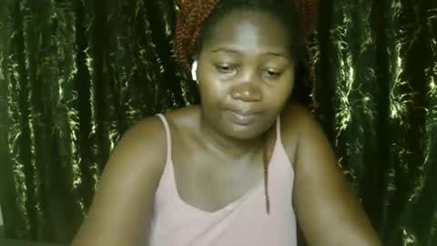 sexxypritty online show from April 4, 8:28 pm