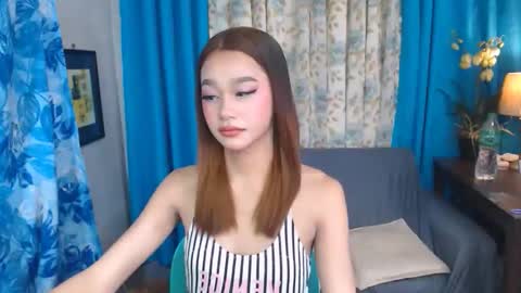 Snapshot of sexxyyesladyboyxxxx chatting on October 29, 5:31 am sexxyyesladyboyxxxx online show from October 29, 5:31 am