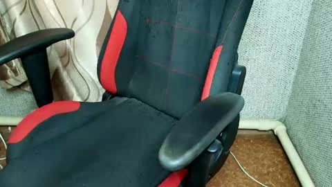 Jessica  Face only in pvt or in snapchat Dont ask more.... online show from March 17, 11:35 am