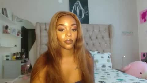 Snapshot of sexy_babydoll22 chatting on February 4, 9:26 am sexy_babydoll22 online show from February 4, 9:26 am