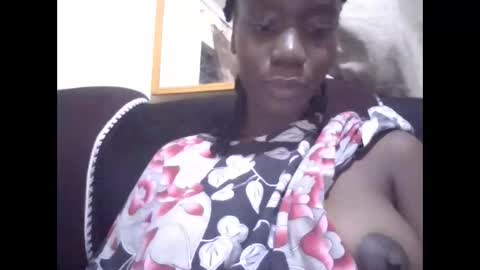 sexy_butty01 online show from April 5, 8:28 pm