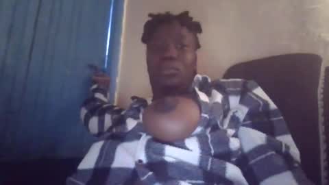 sexy_butty01 online show from April 18, 7:34 am