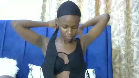 Snapshot of sexy_callie69 chatting on January 18, 12:04 pm Callie online show from January 18, 12:04 pm