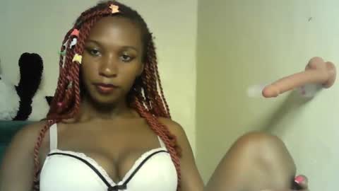 Snapshot of sexy_chocoy05 chatting on January 7, 11:40 pm sexy_chocoy05 online show from January 7, 11:40 pm