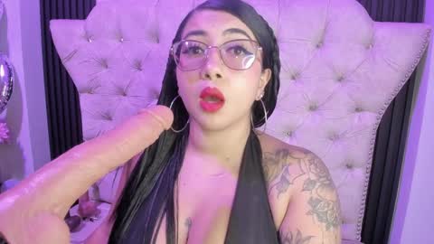  C R I S T A L  online show from April 9, 6:57 pm