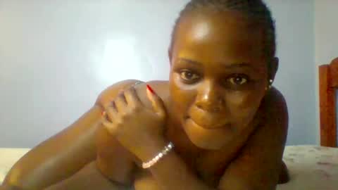 Snapshot of sexy_curvy2 chatting on November 28, 6:49 am bubble online show from November 28, 6:49 am