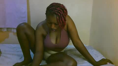 sexy_latasha online show from February 27, 3:17 am