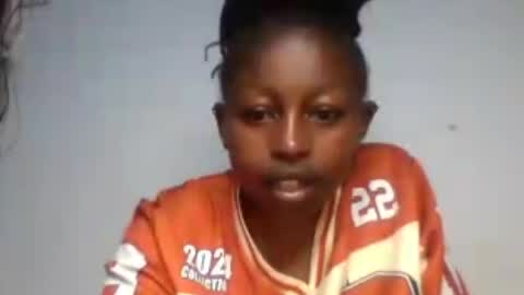 sexy_latasha online show from August 5, 6:33 pm