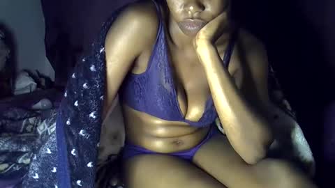 kayla online show from May 23, 12:05 am
